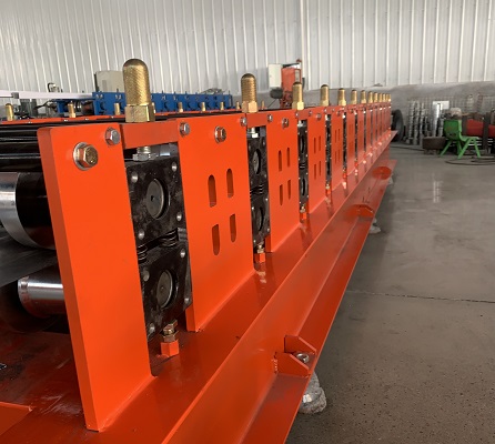 Accept Customized Car Carriage Board Panel Cold Roll Forming Machine ...